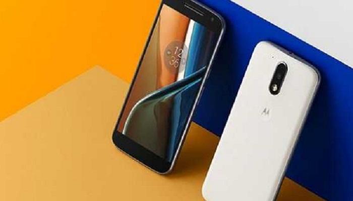 एका दिवसांत एक लाख मोटोई3 स्मार्टफोनची विक्री एका दिवसांत एक लाख मोटोई3 स्मार्टफोनची विक्री