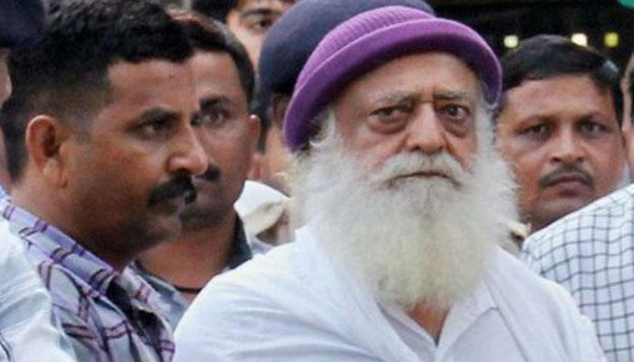 आसाराम बापूचा आचरटपणा सुरुच आसाराम बापूचा आचरटपणा सुरुच