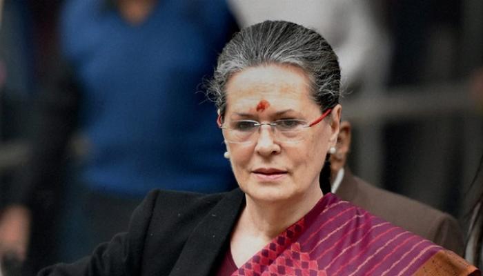 सर्जिकल ऑपरेशनच्या बाबतीत सोनिया म्हणाल्या... सर्जिकल ऑपरेशनच्या बाबतीत सोनिया म्हणाल्या...