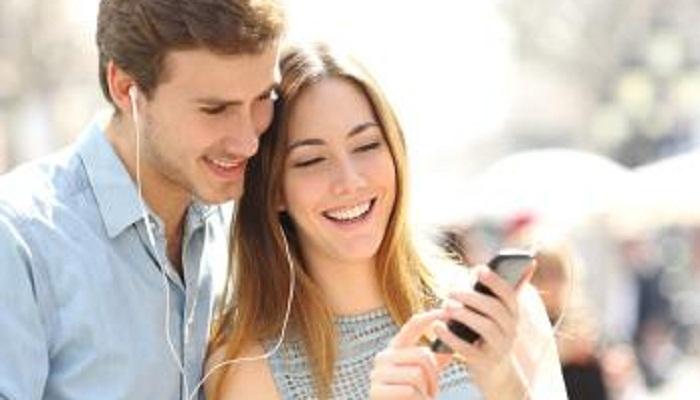 मुलीला जोडीदाराच्या या 7 गोष्टी आवडतात मुलीला जोडीदाराच्या या 7 गोष्टी आवडतात