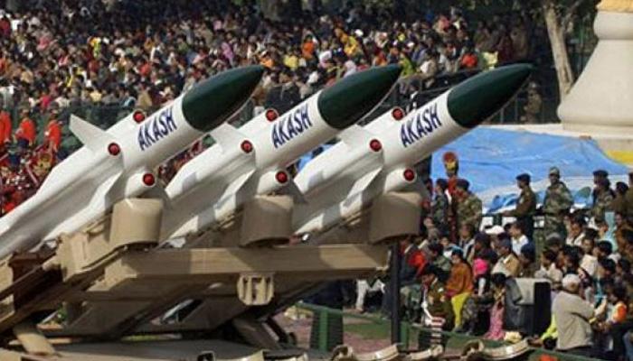 भारत सरकार करणार मोठ्या प्रमाणात हत्यारं खरेदी भारत सरकार करणार मोठ्या प्रमाणात हत्यारं खरेदी
