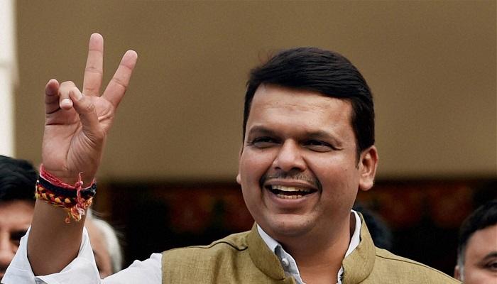 खासगी रुग्णालयांना चेक स्वीकारावेत-सीएम खासगी रुग्णालयांना चेक स्वीकारावेत-सीएम