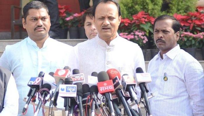 नोटबंदी : संयमाचा उद्रेक झाला तर महागात पडेल : पवार नोटबंदी : संयमाचा उद्रेक झाला तर महागात पडेल : पवार