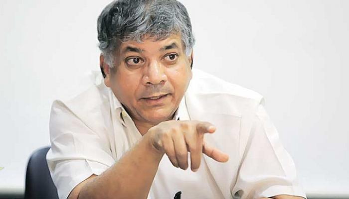 संघ आरक्षण आणि घटनाविरोधी : प्रकाश आंबेडकर संघ आरक्षण आणि घटनाविरोधी : प्रकाश आंबेडकर