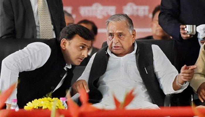 यादवी सुरु असतानाही सपा लढणार मुंबईची निवडणूक यादवी सुरु असतानाही सपा लढणार मुंबईची निवडणूक