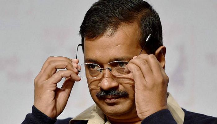 अरविंद केजरीवाल यांना निवडणूक आयोगाची नोटीस अरविंद केजरीवाल यांना निवडणूक आयोगाची नोटीस