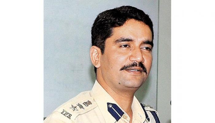 'पानसरे हत्या प्रकरणाचा तपास योग्य दिशेनं' 'पानसरे हत्या प्रकरणाचा तपास योग्य दिशेनं'