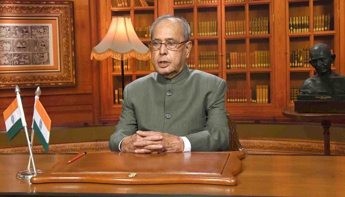 डिजिटल व्यवहारांमुळे भ्रष्टाचाराला लगाम बसेल : राष्ट्रपती प्रणव मुखर्जी डिजिटल व्यवहारांमुळे भ्रष्टाचाराला लगाम बसेल : राष्ट्रपती प्रणव मुखर्जी