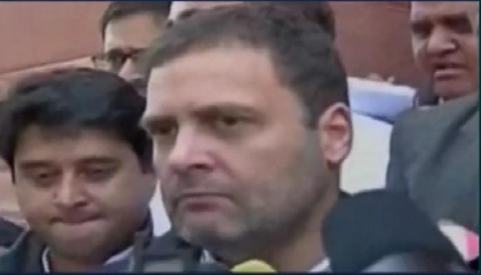 बजेटमध्ये काही नाही, हे फक्त शेर-ओ-शायरीचं बजेट - राहुल गांधी बजेटमध्ये काही नाही, हे फक्त शेर-ओ-शायरीचं बजेट - राहुल गांधी