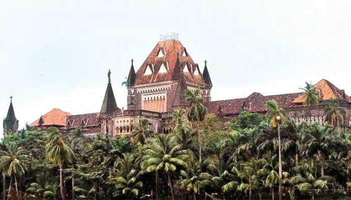 'लोकशाहीत मोर्चे, आंदोलनांना पूर्णपणे बंदी घालता येणार नाही' 'लोकशाहीत मोर्चे, आंदोलनांना पूर्णपणे बंदी घालता येणार नाही'