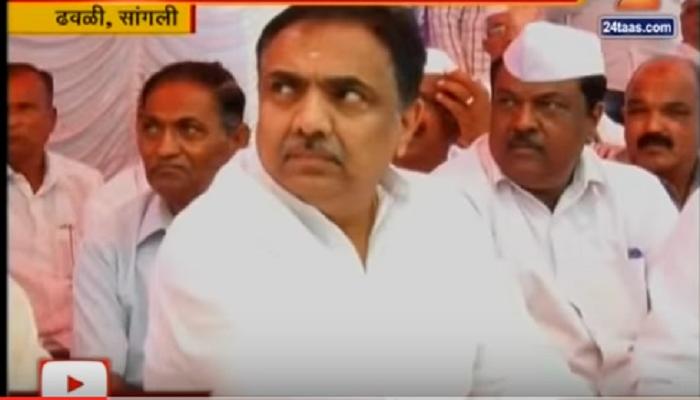 जयंत पाटील यांनी शिवसेनेला डिवचले... जयंत पाटील यांनी शिवसेनेला डिवचले...
