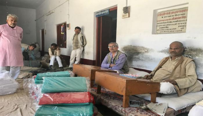रायबरेली : नाव मोठं लक्षण खोटं... रायबरेली : नाव मोठं लक्षण खोटं...