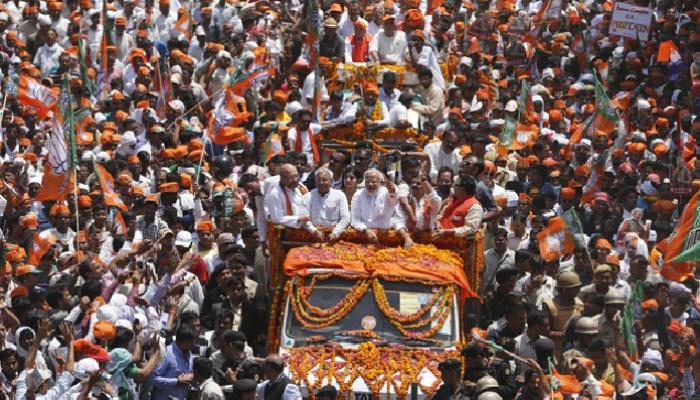 उत्तर प्रदेशात २०१४ पेक्षाही मोठी लाट - अमित शाह उत्तर प्रदेशात २०१४ पेक्षाही मोठी लाट - अमित शाह
