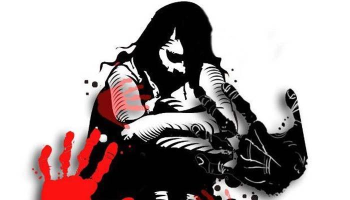 छेडछाडीला कंटाळून अल्पवयीन मुलीचा आत्महत्येचा प्रयत्न छेडछाडीला कंटाळून अल्पवयीन मुलीचा आत्महत्येचा प्रयत्न