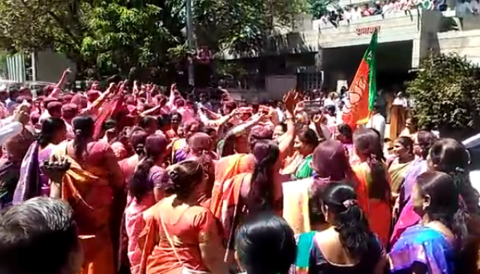 नाशिक महापौरपदी रंजना भानसी यांची बिनविरोध निवड नाशिक महापौरपदी रंजना भानसी यांची बिनविरोध निवड