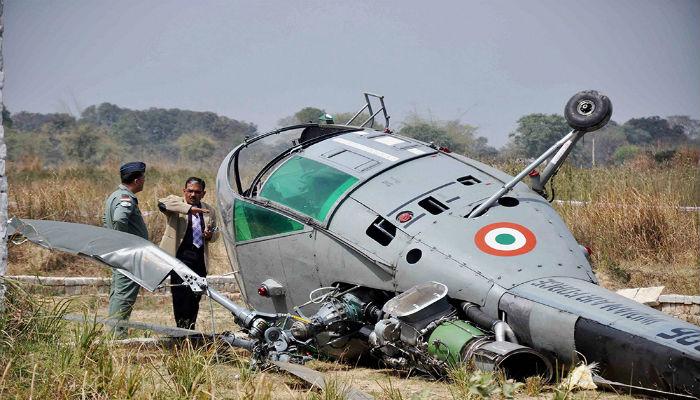 एकाच दिवशी भारतीय वायूदलाचे दोन अपघात एकाच दिवशी भारतीय वायूदलाचे दोन अपघात