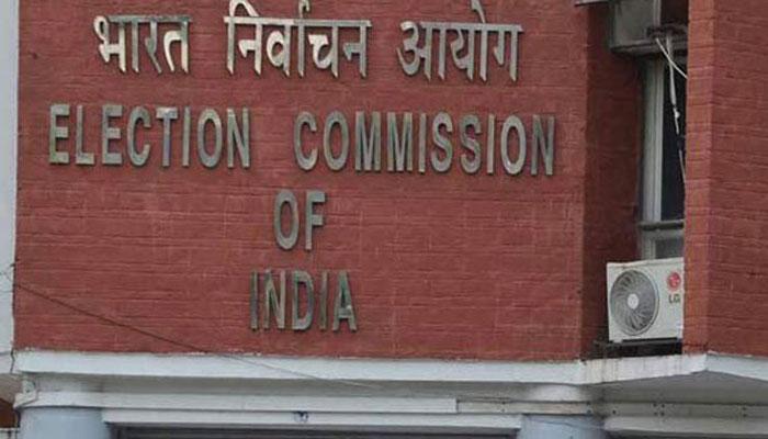 EVM पूर्वीइतकेच सुरक्षित, निवडणूक आयोगाचं स्पष्टीकरण EVM पूर्वीइतकेच सुरक्षित, निवडणूक आयोगाचं स्पष्टीकरण