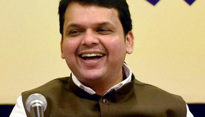 विरोधकांच्या गोंधळावर मुख्यमंत्र्यांचा रामबाण उपाय विरोधकांच्या गोंधळावर मुख्यमंत्र्यांचा रामबाण उपाय