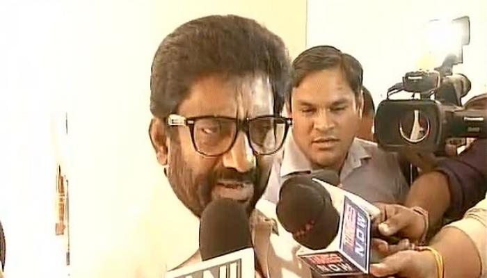 गायकवाडांच्या विमान प्रवासावरील बंदी उठवण्याची शक्यता गायकवाडांच्या विमान प्रवासावरील बंदी उठवण्याची शक्यता