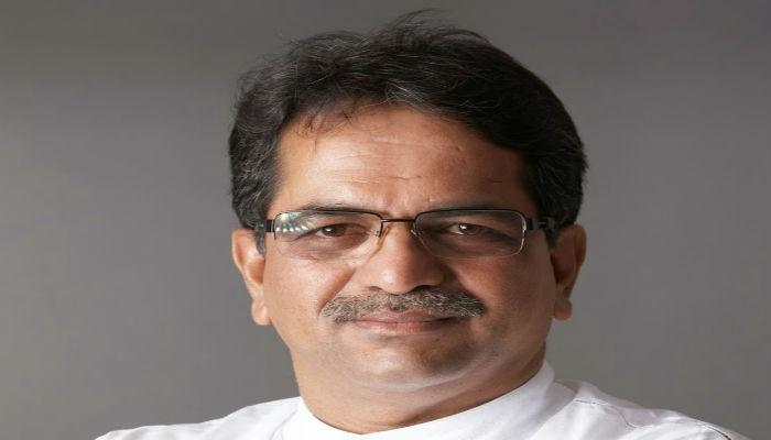 शिशिर शिंदेंनी मनेसचं काम करणं थांबवलं शिशिर शिंदेंनी मनेसचं काम करणं थांबवलं