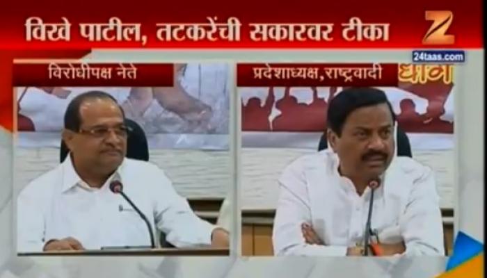 शेतकरी कर्जमाफी प्रश्नावरुन विरोधकांकडून सरकारवर शरसंधान शेतकरी कर्जमाफी प्रश्नावरुन विरोधकांकडून सरकारवर शरसंधान