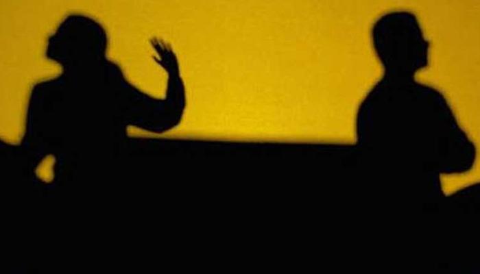 घटस्फोट घेताना पोटगीपोटी दाखल पगाराच्या 25 टक्के रक्कम देणे बंधनकारक! घटस्फोट घेताना पोटगीपोटी दाखल पगाराच्या 25 टक्के रक्कम देणे बंधनकारक!