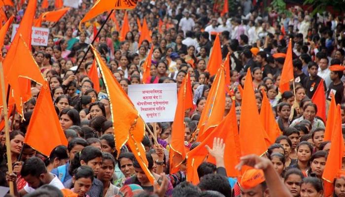 मराठा आरक्षण : राज्य सरकारला मुंबई उच्च न्यायालयाचे स्पष्ट आदेश मराठा आरक्षण : राज्य सरकारला मुंबई उच्च न्यायालयाचे स्पष्ट आदेश