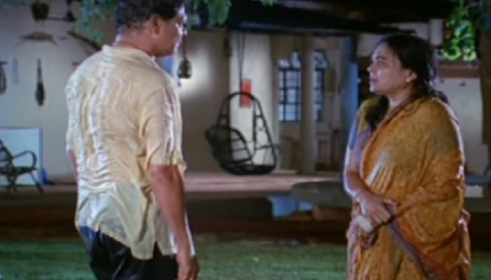 VIDEO : रिमा लागू यांचे सिनेमातील गाजलेले काही सीन VIDEO : रिमा लागू यांचे सिनेमातील गाजलेले काही सीन