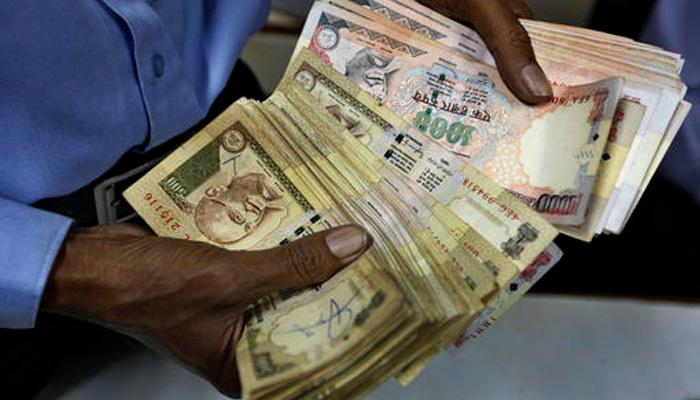 अहमदनगरमध्ये तब्बल 1 कोटींची रोकड जप्त अहमदनगरमध्ये तब्बल 1 कोटींची रोकड जप्त