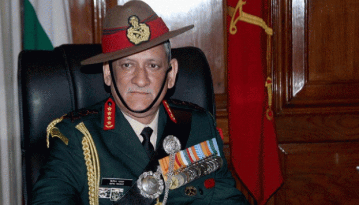 'महिलांनाही मिळणार प्रत्यक्ष युद्धभूमीवर संधी' 'महिलांनाही मिळणार प्रत्यक्ष युद्धभूमीवर संधी'