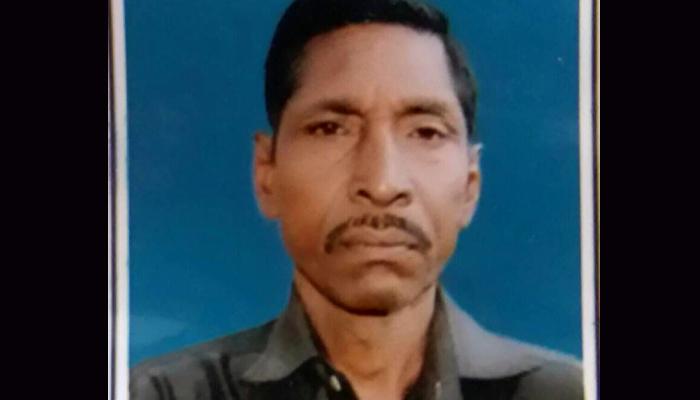 अकोला येथे कर्जबाजारी शेतकऱ्याची आत्महत्या अकोला येथे कर्जबाजारी शेतकऱ्याची आत्महत्या