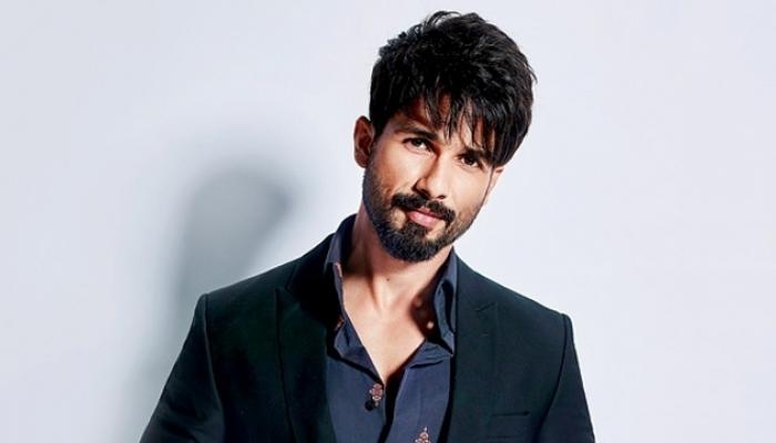 जेवण बनवण्यासाठी शाहिदला खास कॅनडावरुन शेफ जेवण बनवण्यासाठी शाहिदला खास कॅनडावरुन शेफ