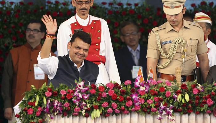 मुख्यमंत्र्यांच्या यादीत मुंबईकर शेतकरी आले कुठून? मुख्यमंत्र्यांच्या यादीत मुंबईकर शेतकरी आले कुठून?