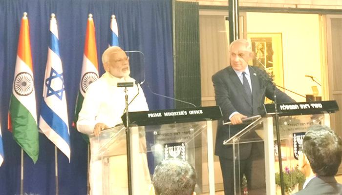 इस्त्रायलच्या पंतप्रधानांनी मोदींच्या योग प्रसाराची केली तोंडभरून स्तुती इस्त्रायलच्या पंतप्रधानांनी मोदींच्या योग प्रसाराची केली तोंडभरून स्तुती