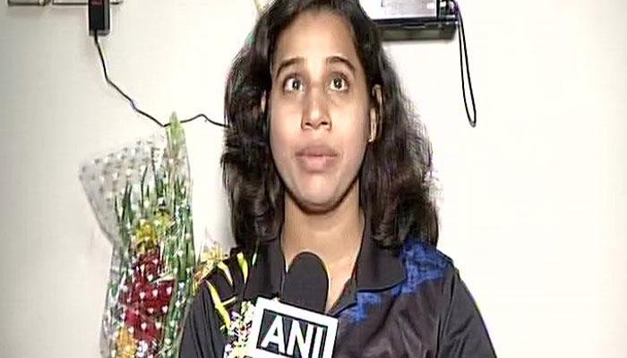 भारतीय क्रीडापटूवर बर्लिनमध्ये पैसे 'भिक' मागण्याची वेळ भारतीय क्रीडापटूवर बर्लिनमध्ये पैसे 'भिक' मागण्याची वेळ