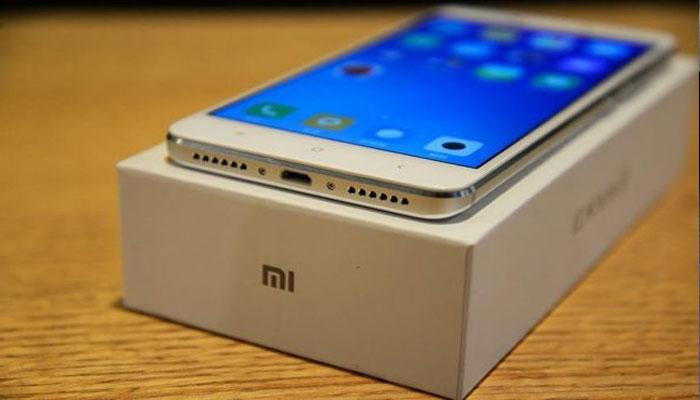 सेल धमाका! एका रुपयात विकत घ्या Redmi 4A सेल धमाका! एका रुपयात विकत घ्या Redmi 4A