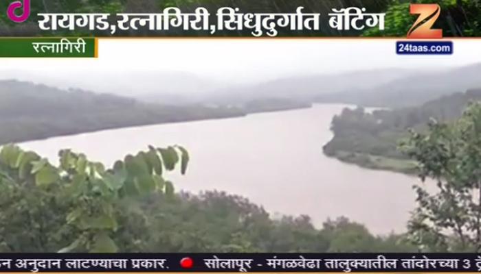 चिपळुणात वाशिष्ठी नदीला पूर, मुंबई-गोवा महामार्गावरील वाहतूक बंद चिपळुणात वाशिष्ठी नदीला पूर, मुंबई-गोवा महामार्गावरील वाहतूक बंद
