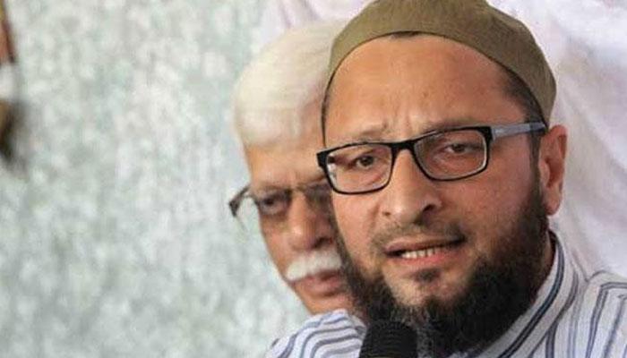 गोरक्षकांच्या मुद्द्यावरुन औवैसींची आरएसएस आणि सरकारवर टीका गोरक्षकांच्या मुद्द्यावरुन औवैसींची आरएसएस आणि सरकारवर टीका