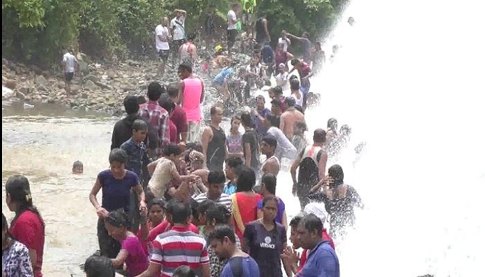 मान्सून पिकनिकची मजा घ्या....मात्र जरा जपून मान्सून पिकनिकची मजा घ्या....मात्र जरा जपून