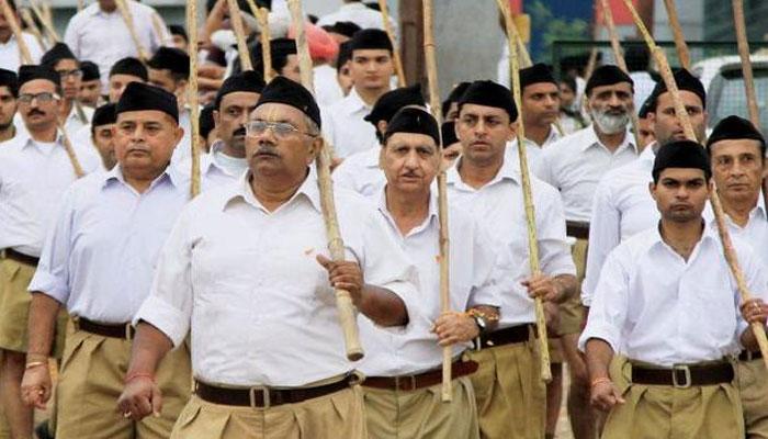 मुस्लिमांच्या घरात तुळस लावण्यासाठी आरएसएसचं अभियान मुस्लिमांच्या घरात तुळस लावण्यासाठी आरएसएसचं अभियान