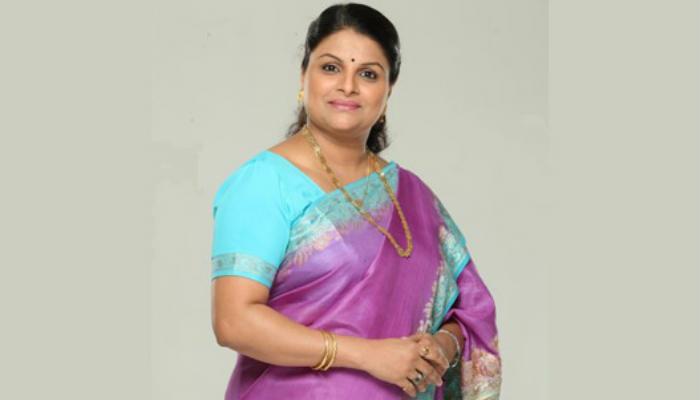 तीन महिने ही अभिनेत्री होती कैदेत, बाळासाहेबांनी केली सुटका तीन महिने ही अभिनेत्री होती कैदेत, बाळासाहेबांनी केली सुटका