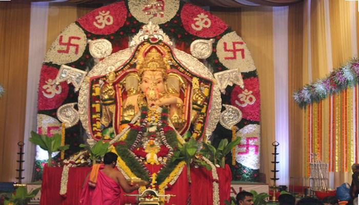 हे आहे जी.एस.बी गणेश मंडळाच्या प्रसादाचं वैशिष्ट्य ! हे आहे जी.एस.बी गणेश मंडळाच्या प्रसादाचं वैशिष्ट्य !
