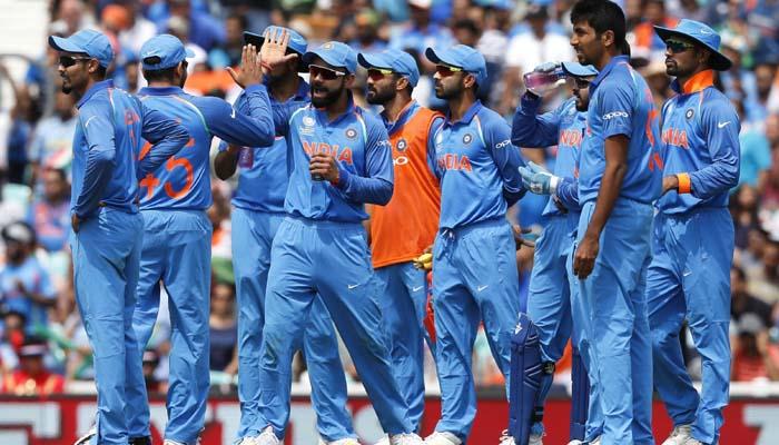 पाचव्या वनडेआधी टीम इंडियाला मोठा झटका पाचव्या वनडेआधी टीम इंडियाला मोठा झटका