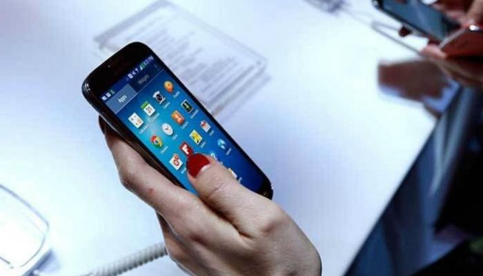 पैशांची बचत करायची आहे? मग फोनमध्ये डाऊनलोड करा हे Apps पैशांची बचत करायची आहे? मग फोनमध्ये डाऊनलोड करा हे Apps
