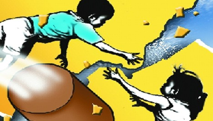 शाळेत खेळताना पहिलीतील विद्यार्थ्याचा संशयास्पद मृत्यू... शाळेत खेळताना पहिलीतील विद्यार्थ्याचा संशयास्पद मृत्यू...
