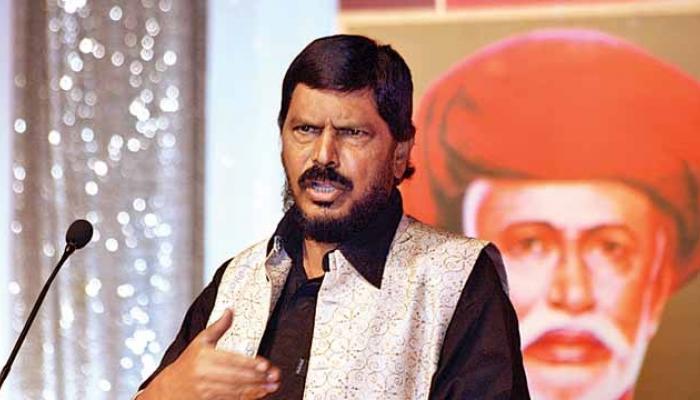 हातभट्टीपेक्षा रम चांगली! हातभट्टीपेक्षा रम चांगली!