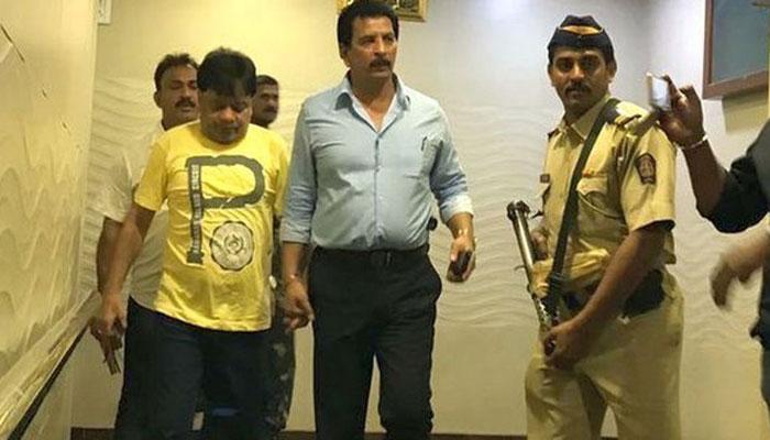 इक्बाल कासकर विरोधात आणखी एक खंडणीचा गुन्हा दाखल इक्बाल कासकर विरोधात आणखी एक खंडणीचा गुन्हा दाखल