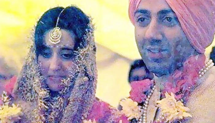 तुम्ही क्वचित पाहिला असेल सनी देओल आणि त्यांच्या पत्नीचा फोटो तुम्ही क्वचित पाहिला असेल सनी देओल आणि त्यांच्या पत्नीचा फोटो
