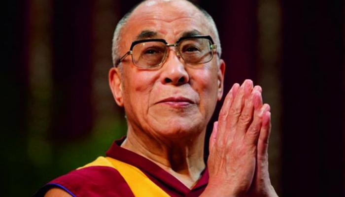दलाई लामांना भेटणे हा 'गंभीर अपराध', चीनचा फतवा दलाई लामांना भेटणे हा 'गंभीर अपराध', चीनचा फतवा