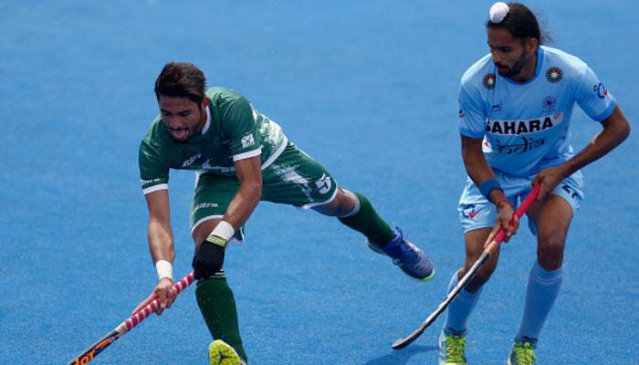 आशिया चषक हॉकी: पाकिस्तानचा पराभव करत भारताची फायनलमध्ये धडक आशिया चषक हॉकी: पाकिस्तानचा पराभव करत भारताची फायनलमध्ये धडक